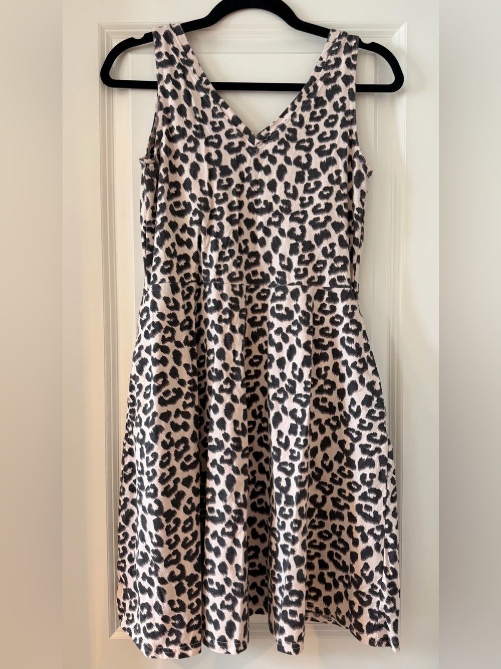 Pact Leopard Print V-Neck Sleeveless Dress